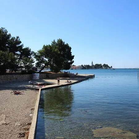 Nela, 700 M From The Beach Novigrad Istria